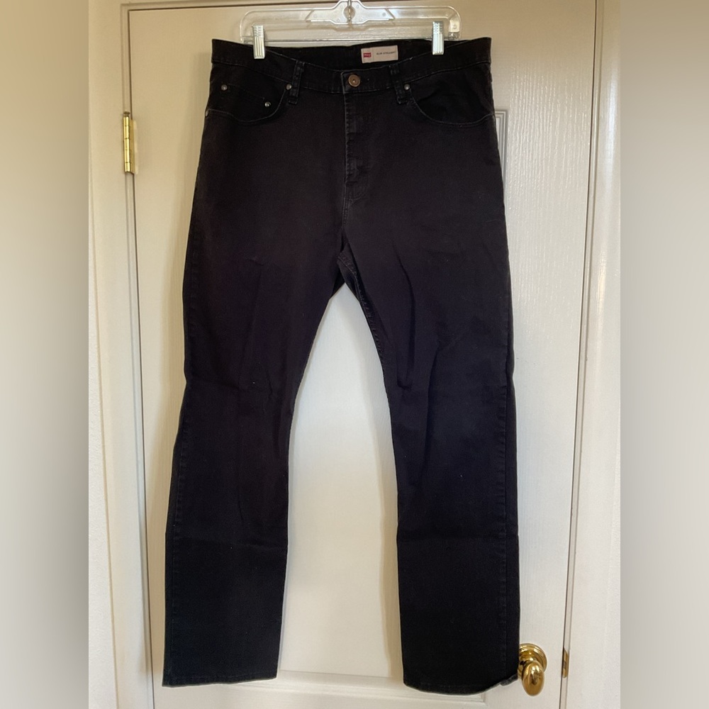 Wrangler Black Straight Leg Jeans Classic Design